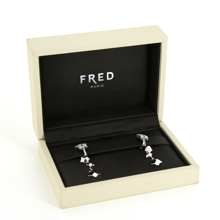 Fred Lucifer pendants earrings in white gold and diamonds - Detail D2