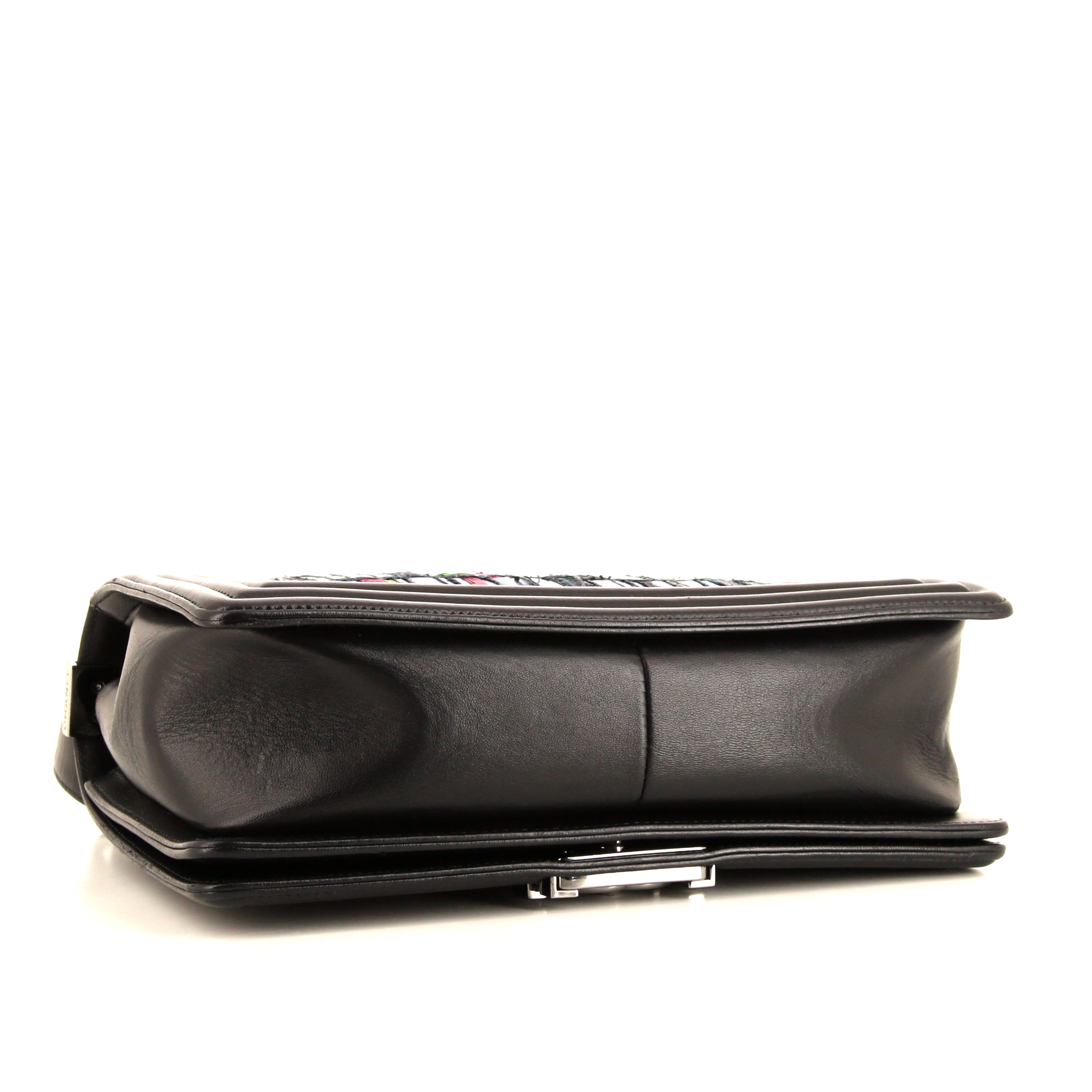 Sac bandoulière Chanel Boy en tweed rouge , vert bleu et jaune et cuir noir - Detail D5