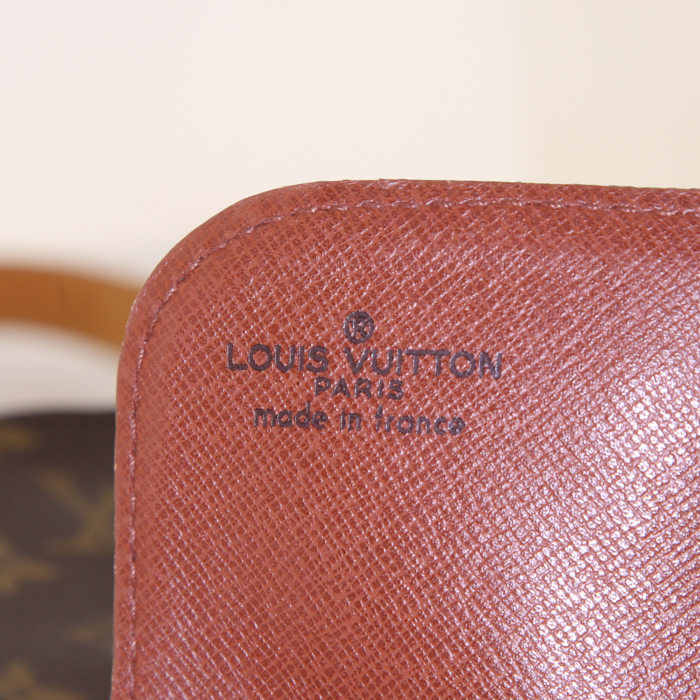 Louis Vuitton Cartouchiére messenger bag in brown monogram canvas and natural leather - Detail D3
