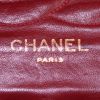 Chanel Vintage handbag in black quilted leather - Detail D4 thumbnail