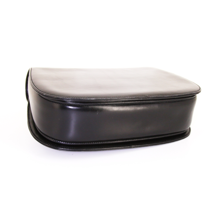 Sac à main Gucci en cuir noir - Detail D4