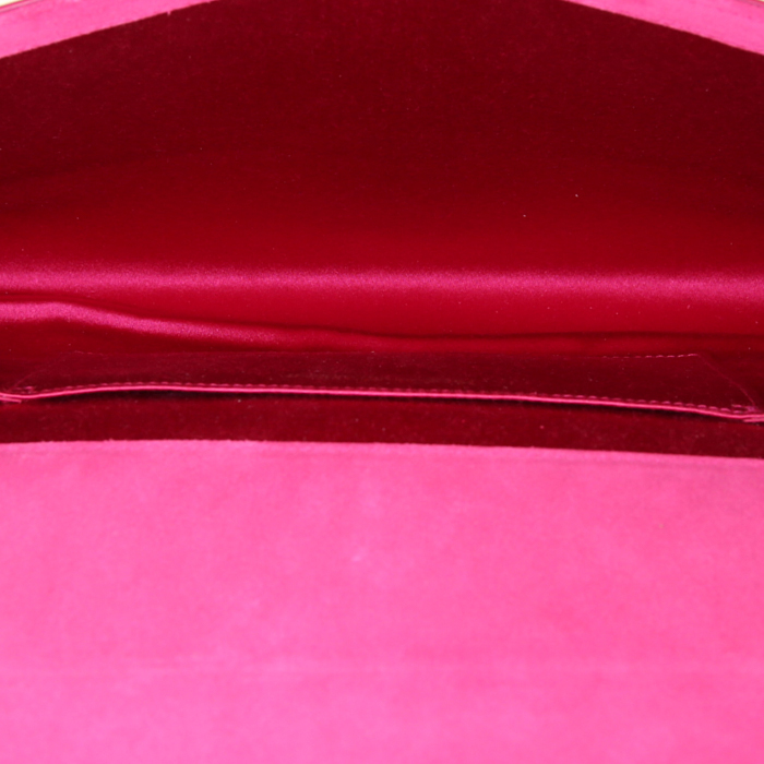Saint Laurent Belle de Jour pouch in pink patent leather - Detail D2