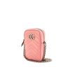 Sac bandoulière Gucci GG Marmont mini en cuir matelassé rose - 00pp thumbnail