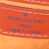 Borsa Louis Vuitton Saint Jacques modello piccolo in pelle Epi color cognac - Detail D3 thumbnail