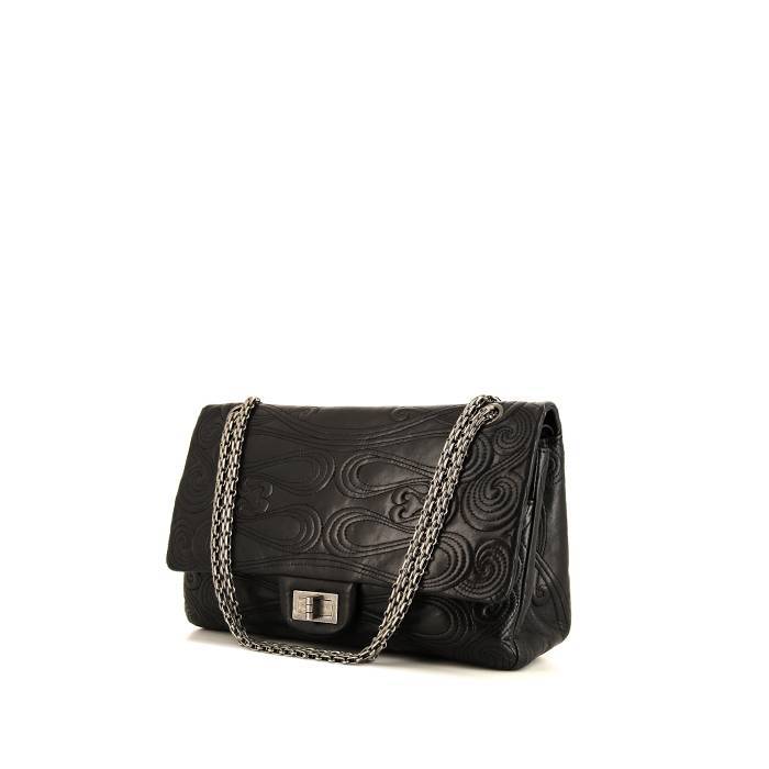 Chanel 2.55 shoulder bag in black quilted leather - 00pp