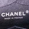 Borsa a tracolla Chanel 2.55 in pelle trapuntata nera con motivo - Detail D4 thumbnail