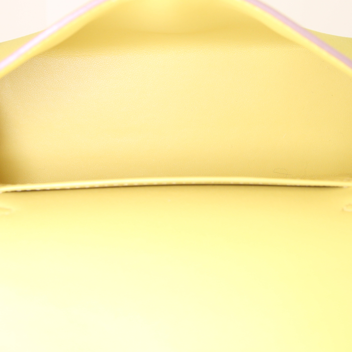 Bolso de mano Hermès Kelly 20 cm en cuero epsom amarillo - Detail D3