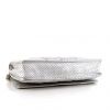 Borsa a tracolla Chanel Wallet on Chain in pelle trapuntata argentata con motivo forato - Detail D4 thumbnail