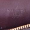 Pochette Louis Vuitton in pelle verniciata monogram viola - Detail D3 thumbnail