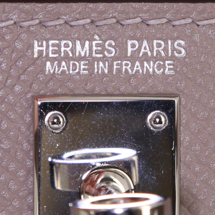 Bolso bandolera Hermès Kelly 20 cm en cuero epsom marrón etoupe - Detail D4