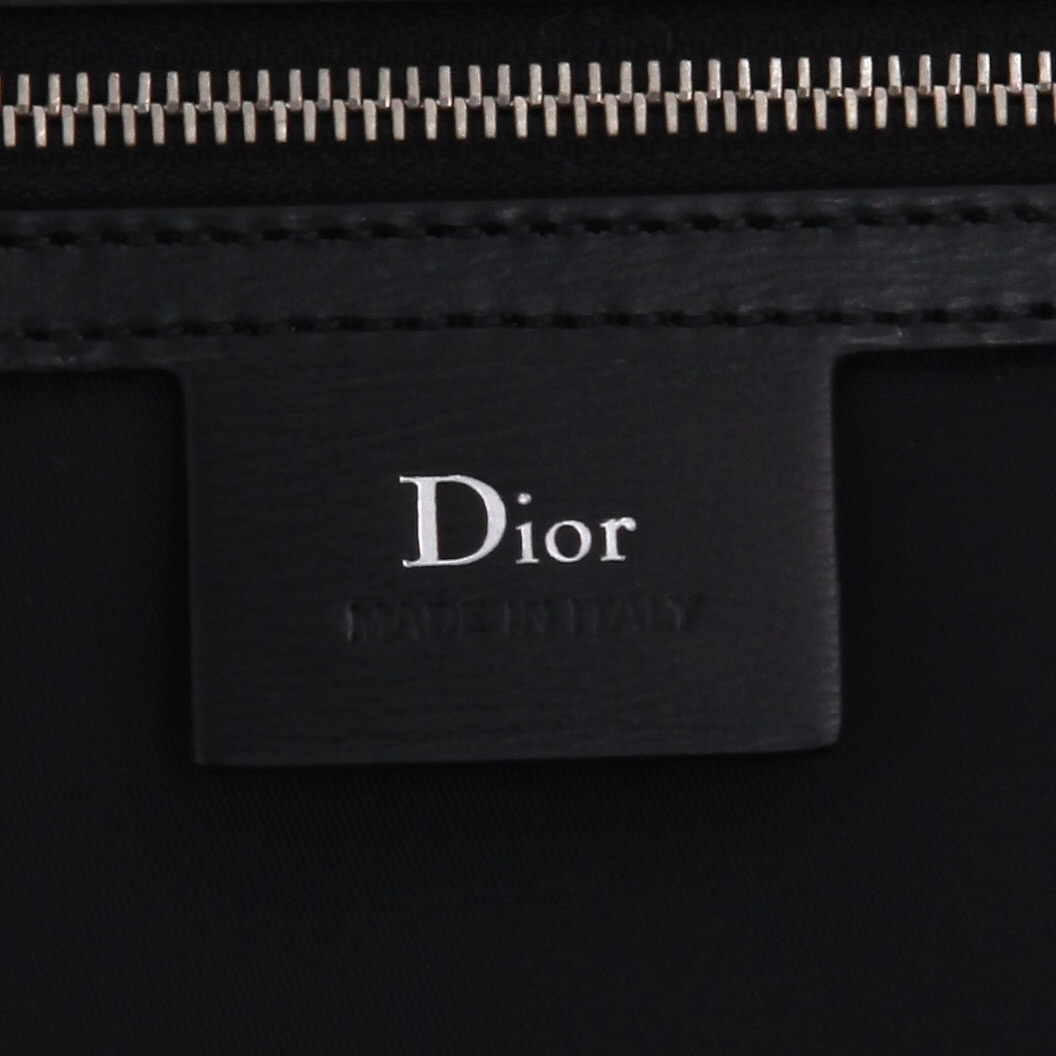 Dior  Trolley suitcase  in grey monogram canvas  and black leather - Detail D2