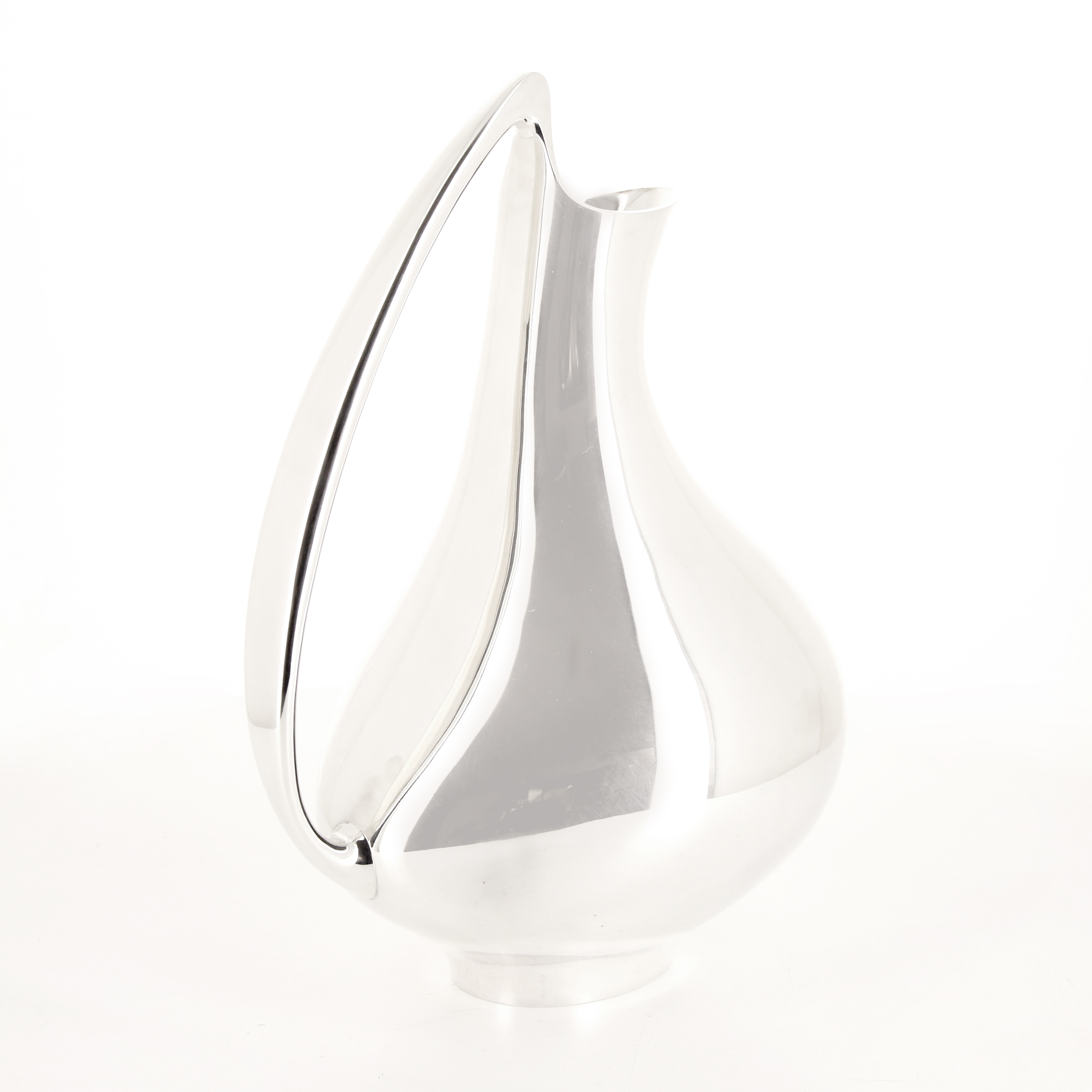 Henning Koppel, decanter n ° 992 called "The Pregnant Duck" in solid silver for the publisher Georg Jensen, designed in 1952 and produced in the 1980s, signed and stamped - Detail D2