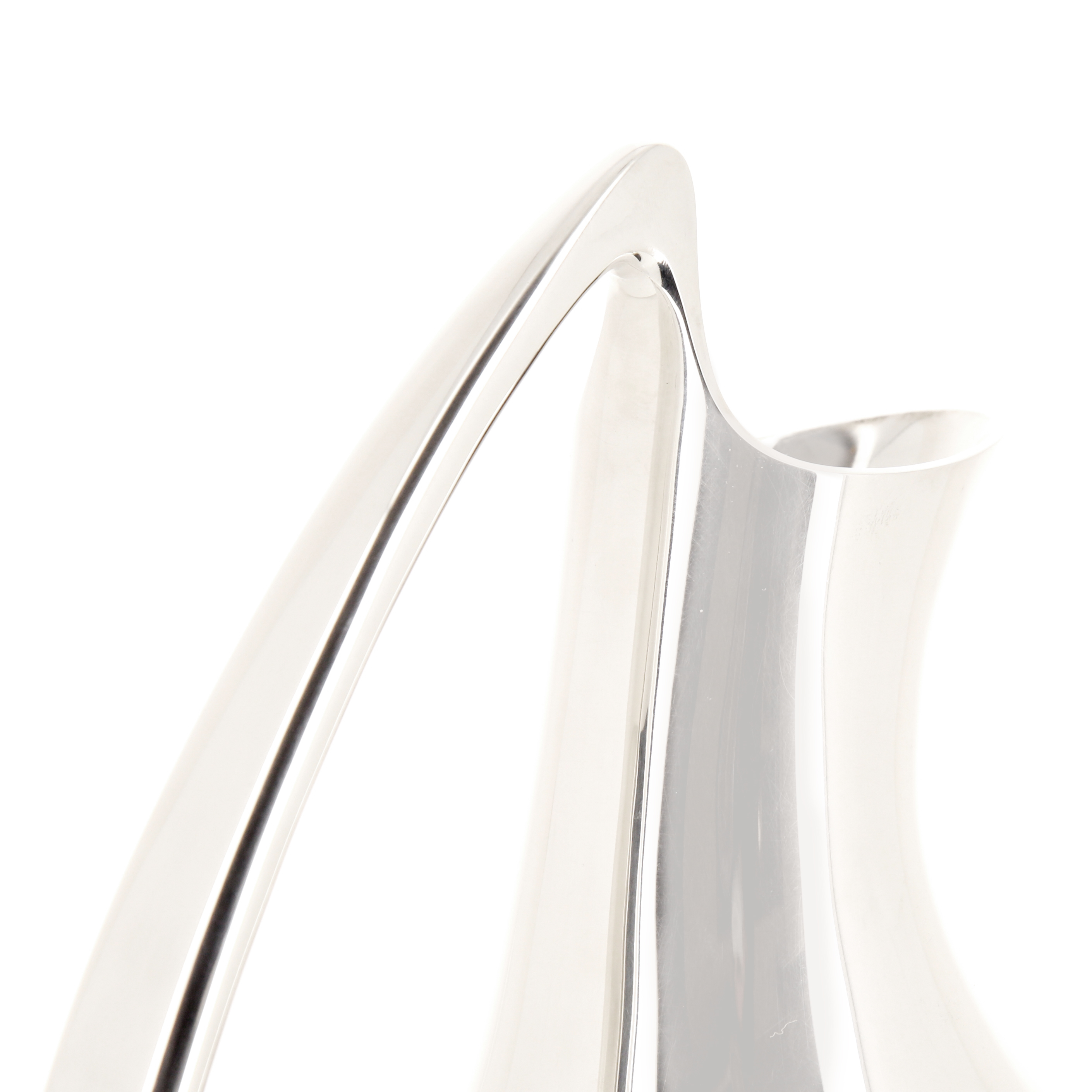 Henning Koppel, decanter n ° 992 called "The Pregnant Duck" in solid silver for the publisher Georg Jensen, designed in 1952 and produced in the 1980s, signed and stamped - Detail D4