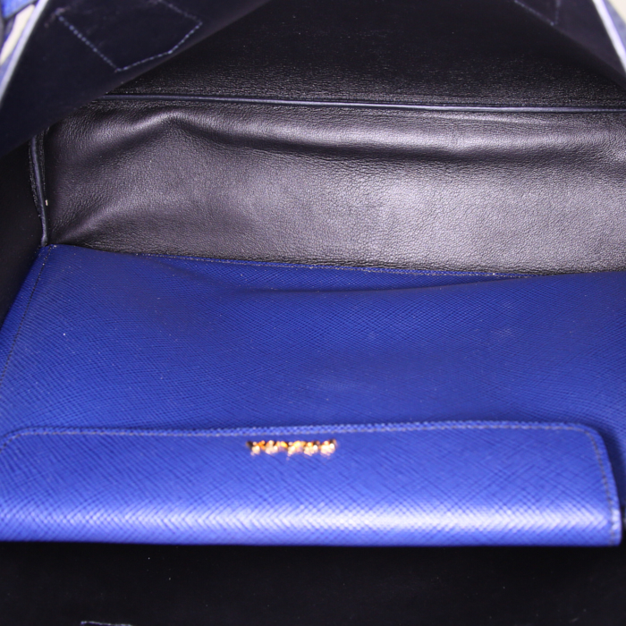 Prada Double large model handbag in blue leather saffiano - Detail D3