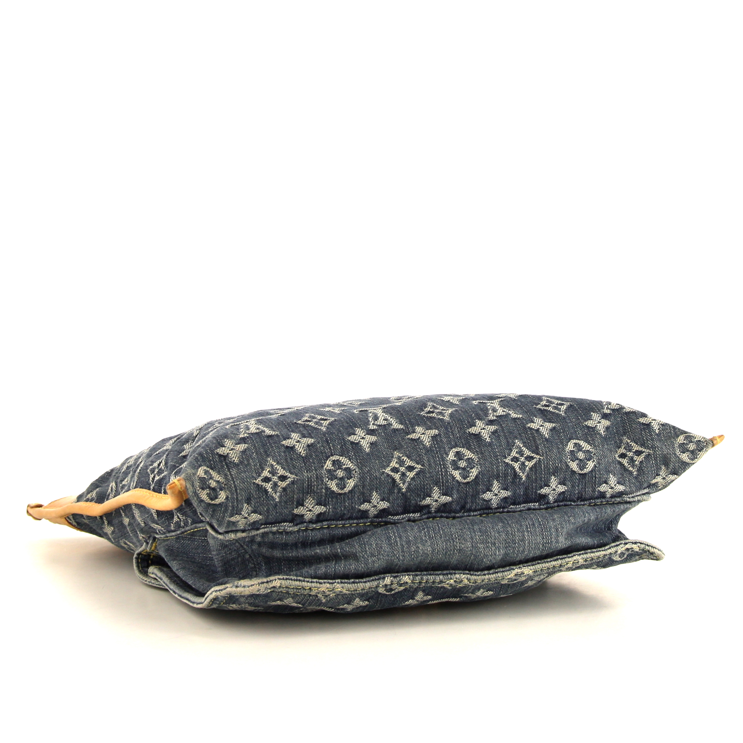 Sac cabas Louis Vuitton en toile denim monogrammée bleue et cuir naturel - Detail D4