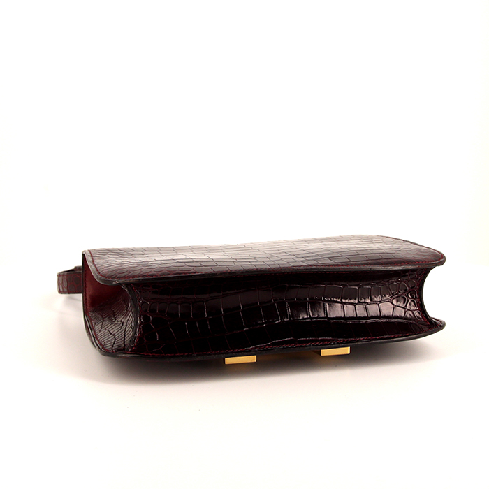 Sac à main Hermes Constance en crocodile rouge H - Detail D5