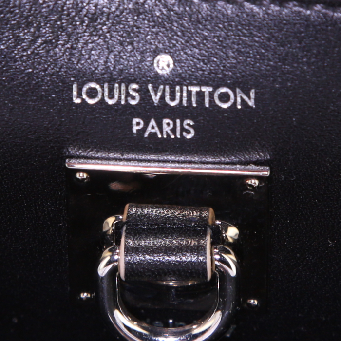 Louis Vuitton City Steamer medium model handbag in black leather - Detail D4