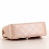 Bolso bandolera Chanel Mini Timeless en cuero acolchado rosa pálido - Detail D4 thumbnail