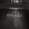 Chanel Vintage shopping bag in black quilted leather - Detail D3 thumbnail