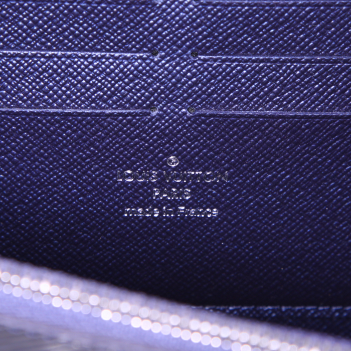 Bolsito de mano Louis Vuitton Twist en cuero Epi violeta - Detail D3