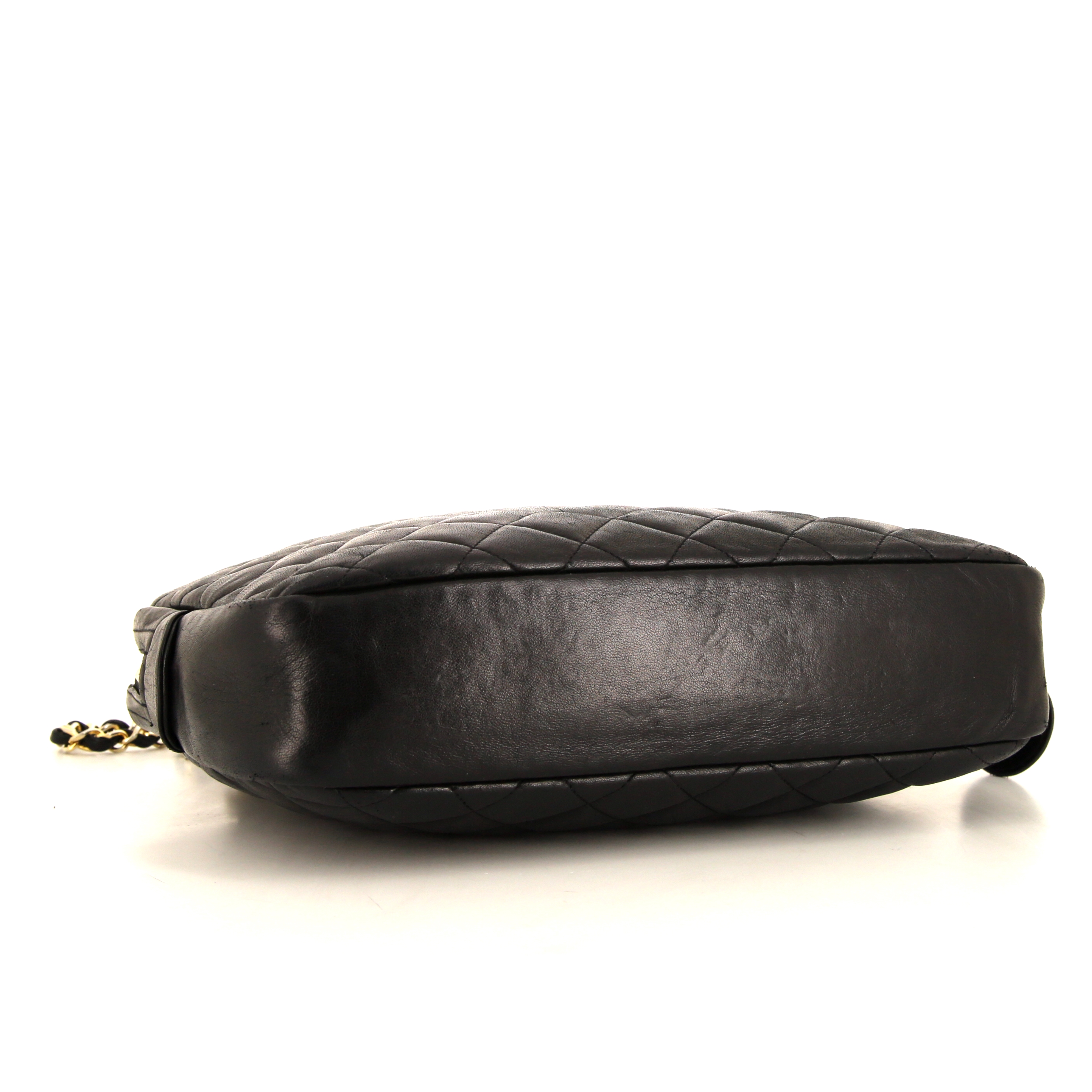 Sac porté épaule Chanel Vintage Shopping en cuir matelassé noir - Detail D4