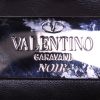 Bolso bandolera Valentino Rockstud mini en cuero negro - Detail D4 thumbnail