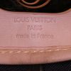 Porta abiti Louis Vuitton Porte-habits in tela monogram marrone e pelle naturale - Detail D4 thumbnail