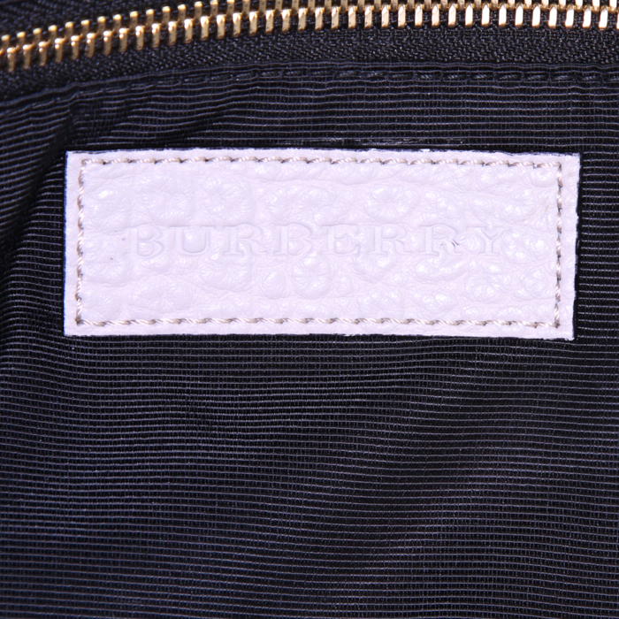 Bolso de mano Burberry Orchad en cuero gris - Detail D4