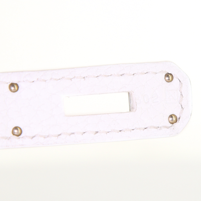 Bolso de mano Hermes Birkin 35 cm en cuero togo blanco - Detail D4