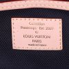 Bolsito de mano Louis Vuitton en lona Monogram color burdeos - Detail D3 thumbnail