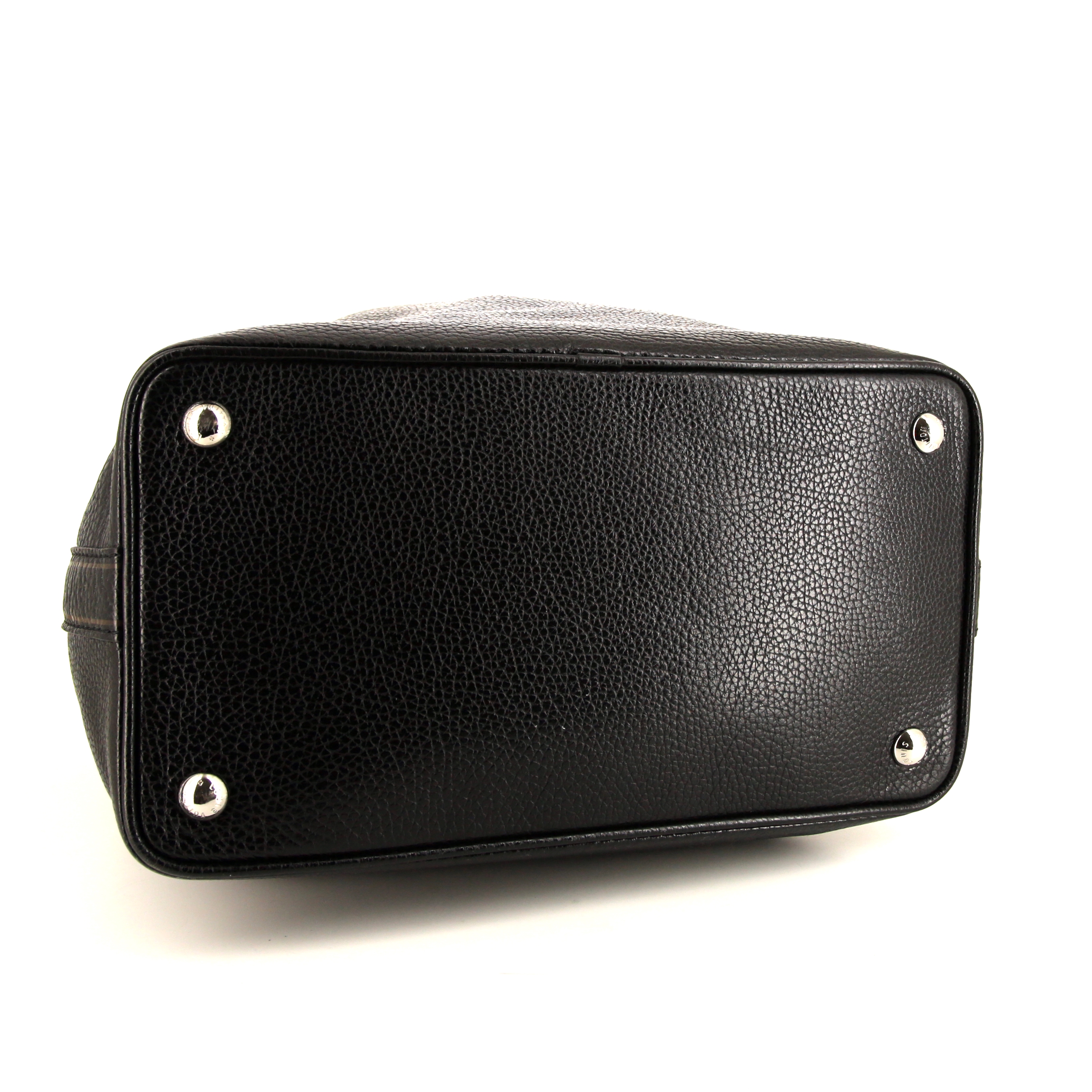 Louis Vuitton  Edition Limitée Trunks & bags shopping bag  in black grained leather - Detail D5