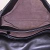 Bolso de mano Bottega Veneta Olimpia en cuero trenzado negro - Detail D2 thumbnail
