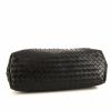 Bolso de mano Bottega Veneta Olimpia en cuero trenzado negro - Detail D4 thumbnail