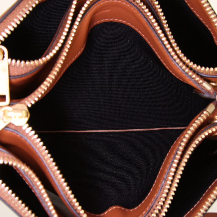 Borsa a tracolla Céline Trio modello piccolo in pelle marrone - Detail D2