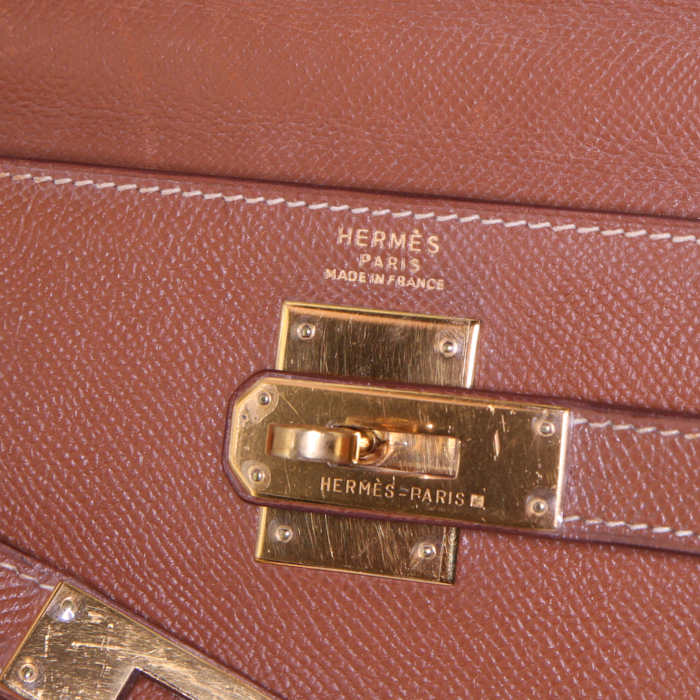 Bolso de mano Hermes Kelly 32 cm en cuero epsom color oro - Detail D4