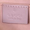 Borsa a tracolla Gucci GG Marmont mini in pelle trapuntata beige con decori geometrici - Detail D4 thumbnail