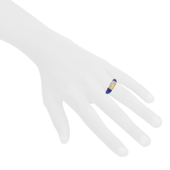 Bague époque années 70 Van Cleef & Arpels Philippine en or jaune,  lapis-lazuli et diamants - Detail D1