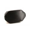 Shoulder bag in black epi leather - Detail D4 thumbnail