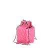 Bolso de mano Chanel en cuero rosa fucsia - 00pp thumbnail