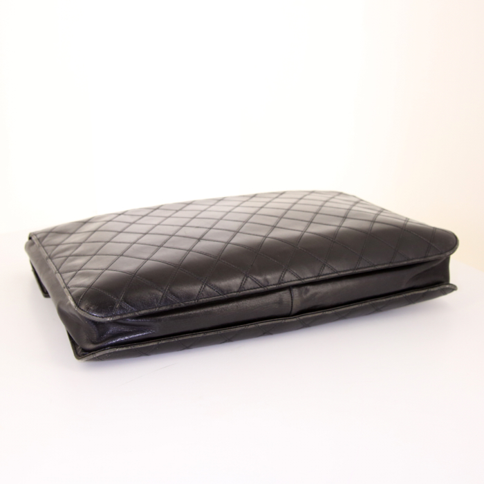 Chanel Vintage briefcase in black quilted leather - Detail D4