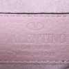 Bolso bandolera Valentino Rockstud Lock en cuero color rosa claro - Detail D4 thumbnail