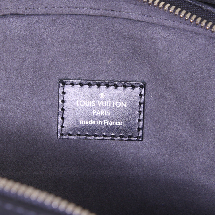 Sac à main Louis Vuitton Pont Neuf en cuir épi noir - Detail D3