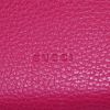 Sac bandoulière Gucci Dionysus en cuir grainé rose - Detail D3 thumbnail