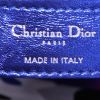 Sac à main Dior Lady Dior Edition Limitée moyen modèle en cuir cannage bleu- électrique - Detail D4 thumbnail