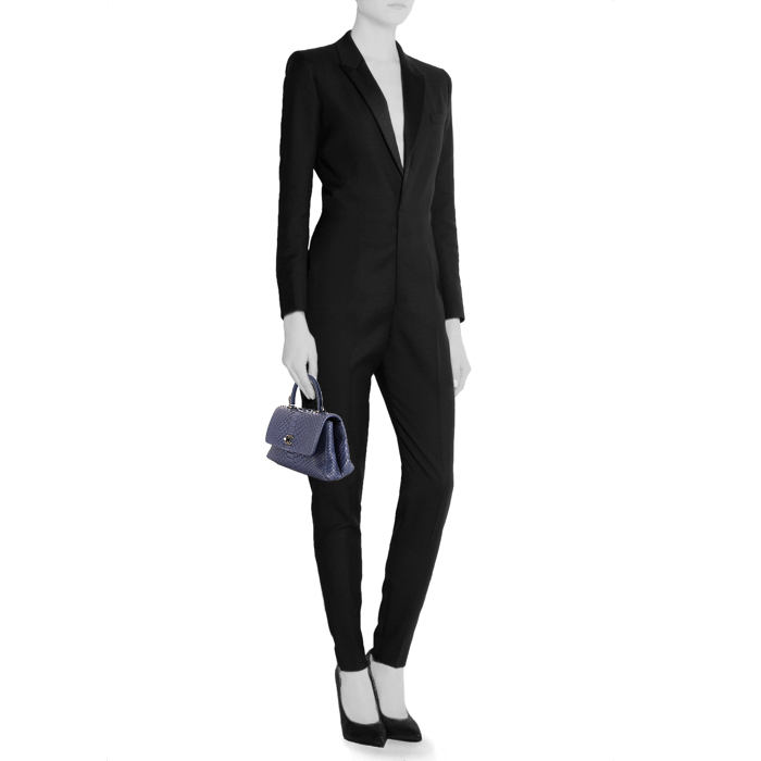 Chanel Coco Handle handbag in blue python - Detail D1
