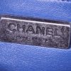 Bolso de mano Chanel Coco Handle en piel de pitón azul - Detail D4 thumbnail