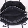 Shopping bag Chanel in pelle martellata e trapuntata nera - Detail D3 thumbnail