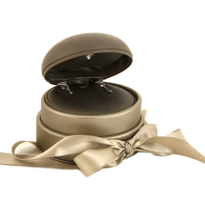 Pendientes Messika Théa en oro blanco 14k y diamantes - Detail D2