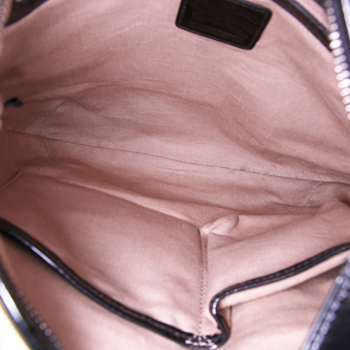Sac bandoulière Burberry Dryden en toile Haymarket beige et cuir verni noir - Detail D2