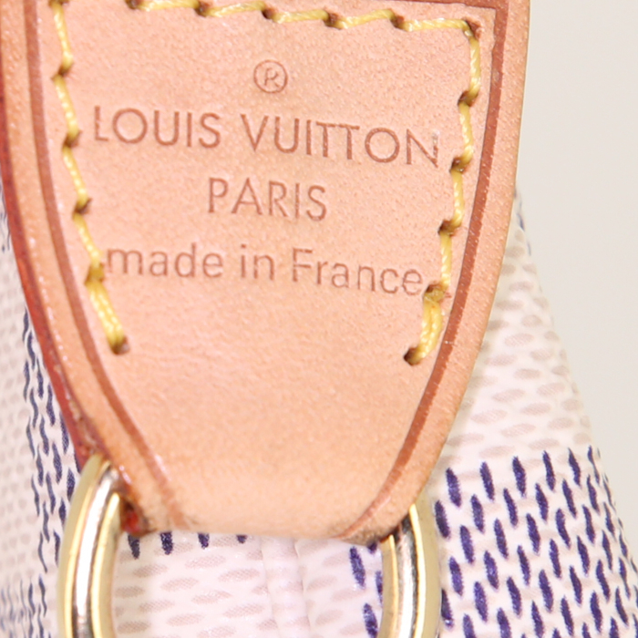 Louis Vuitton Pochette accessoires pouch in azur damier canvas and natural leather - Detail D3